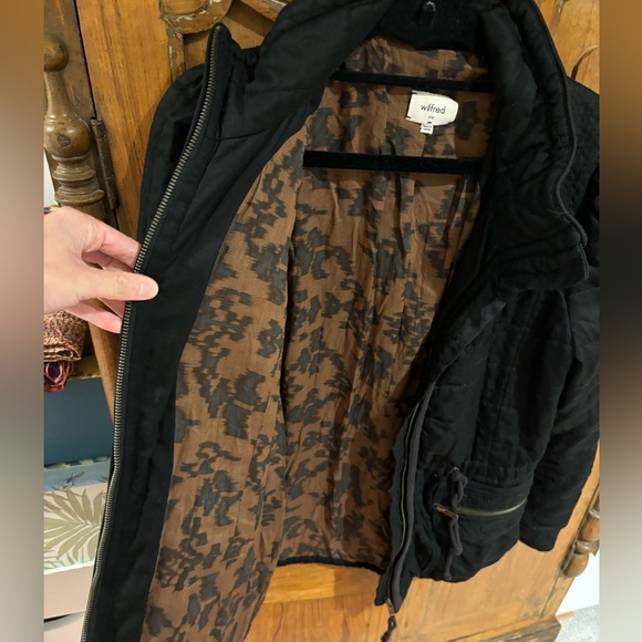 Quilted Wilfred Aritzia Marquis Jacket - Size 6 - Black - Picture 3 of 6